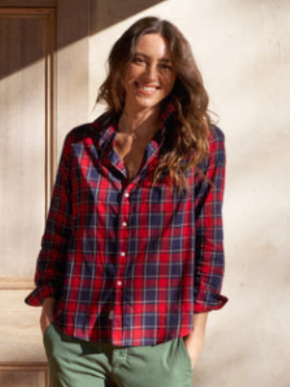 Frank & Eileen Red & Navy Plaid Italian Flannel Button-Down Shirt Women’s Size